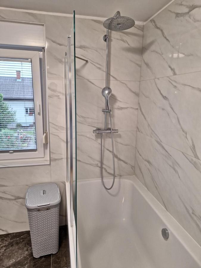 לובליאנה Guesthouse Flower מראה חיצוני תמונה